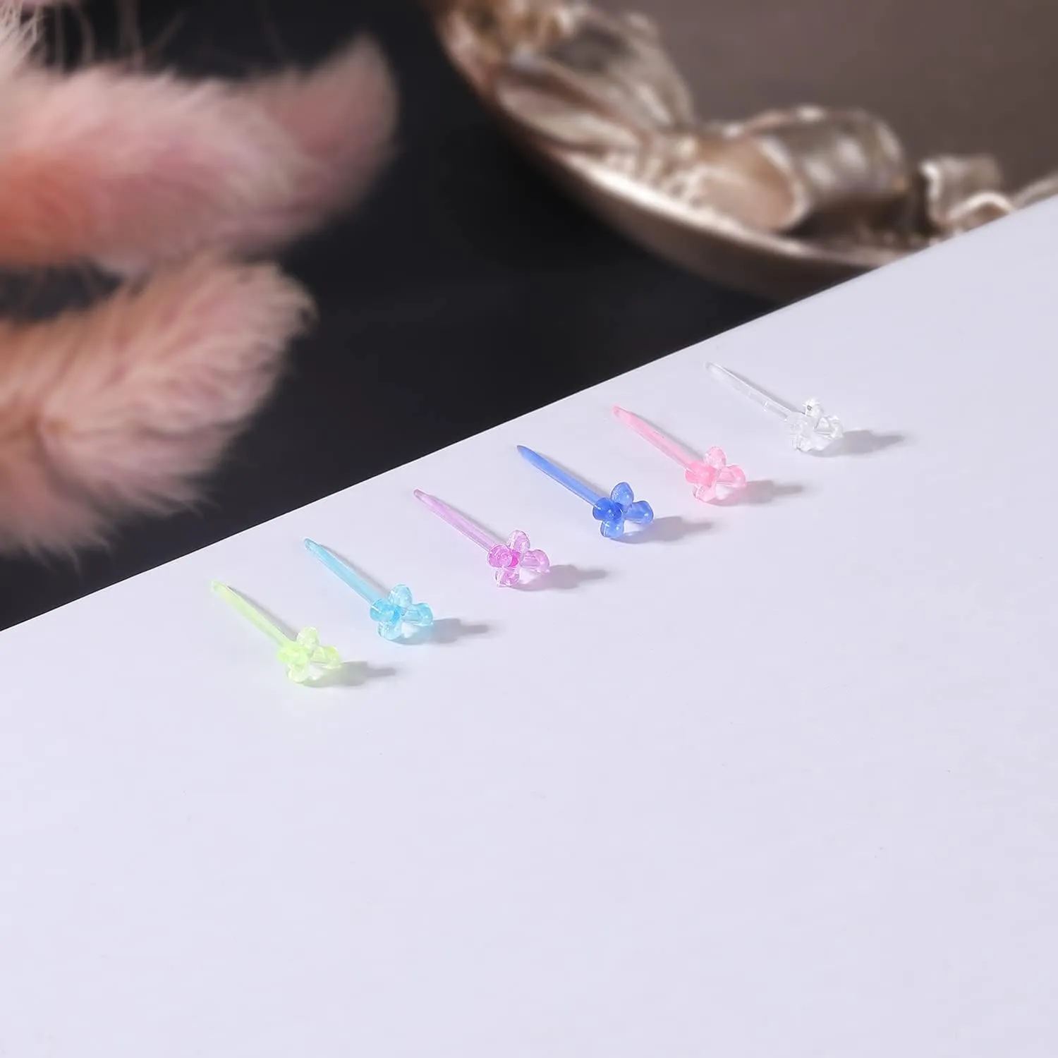 AoedeJ 100 Pcs Clear Earrings for Sports with Plastic Earring Backs, Invisible