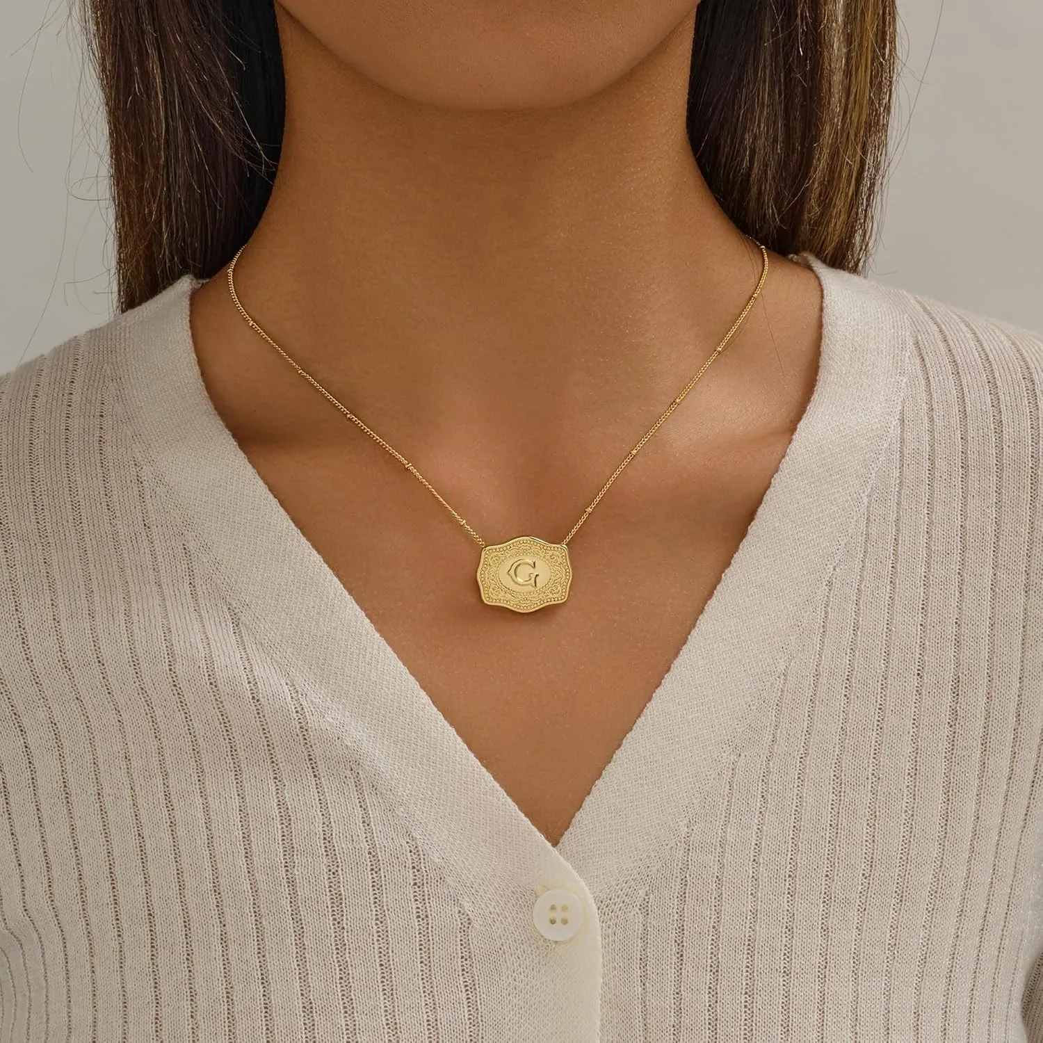 Belt Buckle Initial Letter Necklace For Women,14k Gold Plated With Embossed Charm Pendant Necklaces Dainty Sliver Western Personalized Gift Jewelry