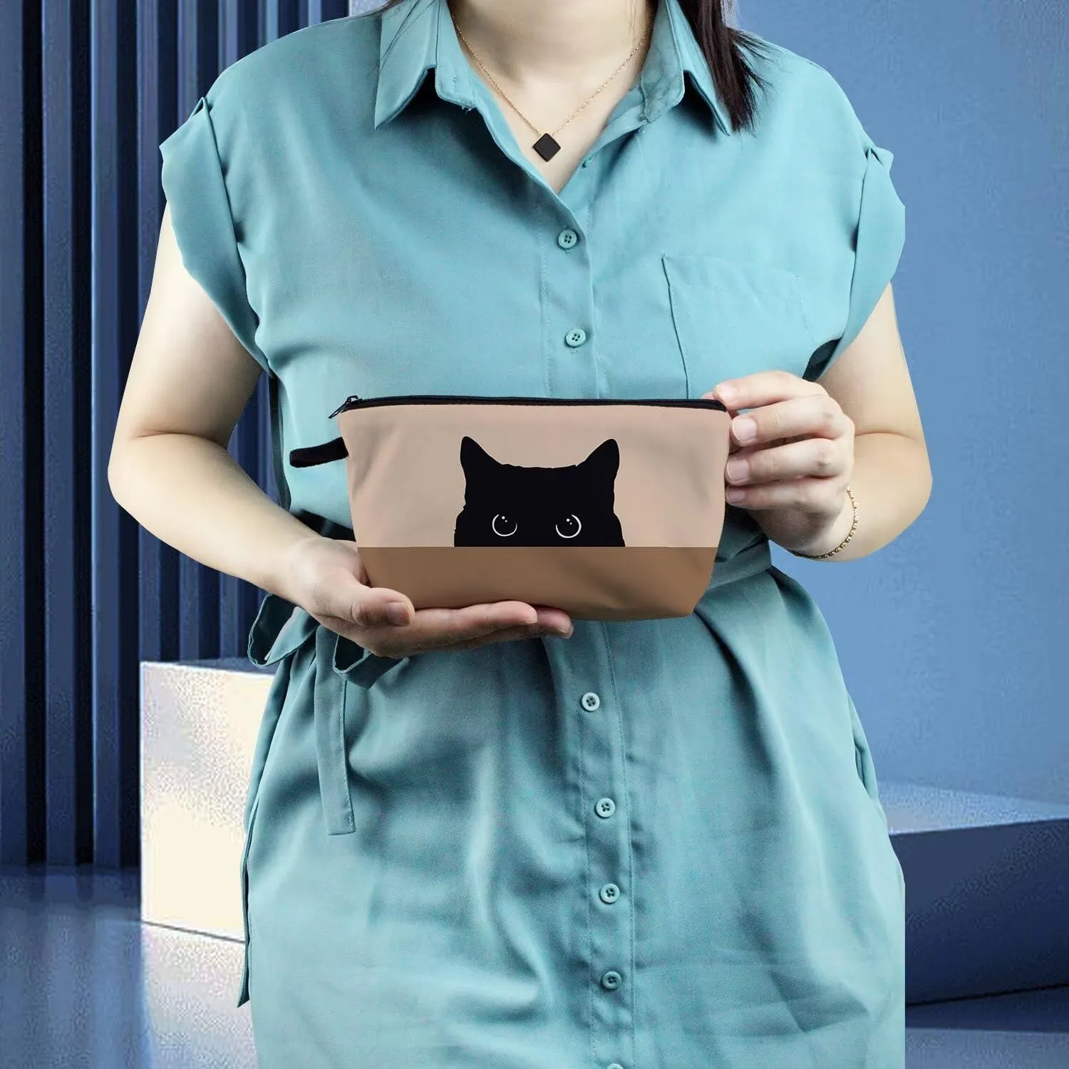 Black Cat Cosmetic Bag Cute Small Makeup Bag Brown Background Black Cat Organizer Zipper Pouch Cartoon Black Cat Pattern Birthday Present for Cat Lovers Cat Mom Women Friends