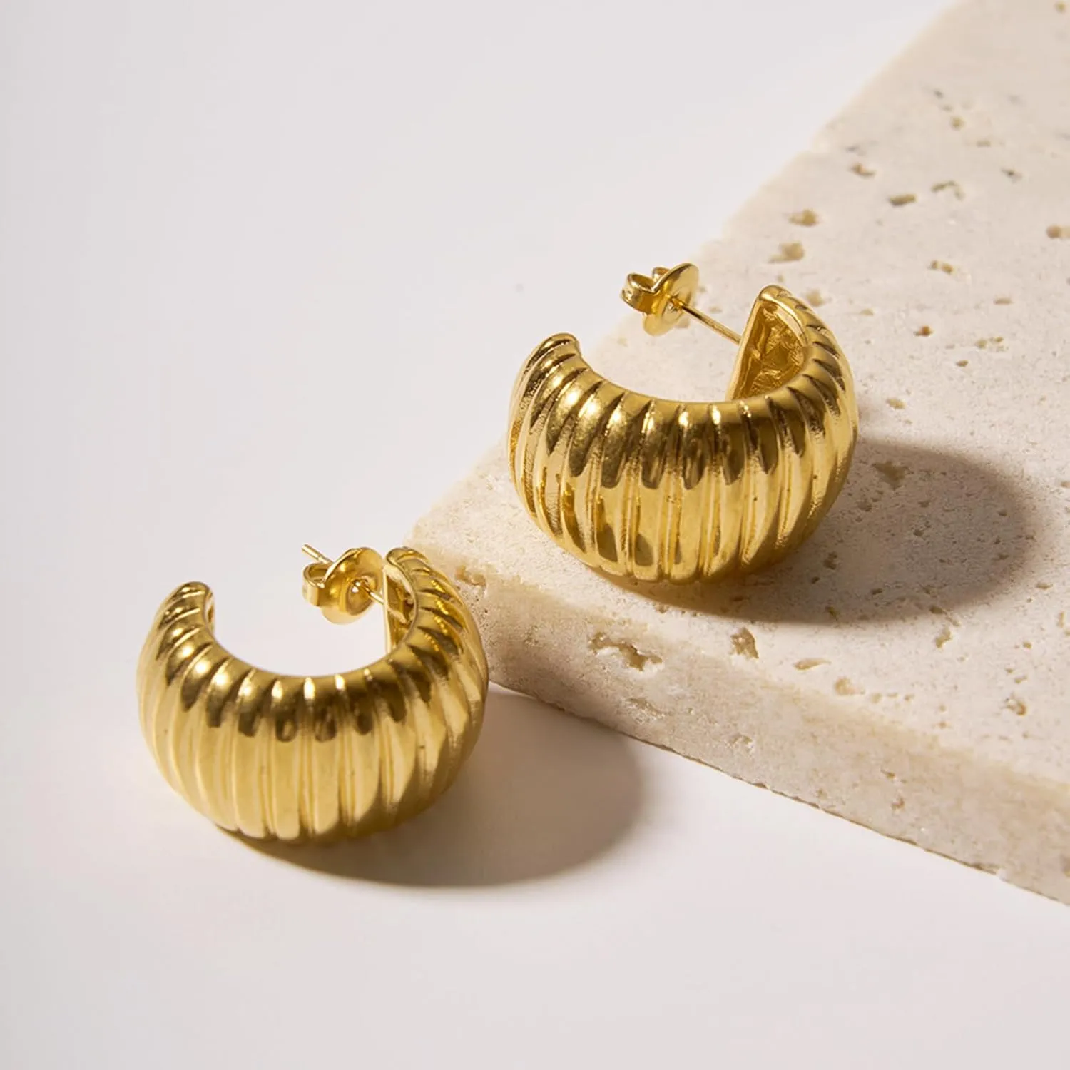 Chunky Gold Earrings for Women, 18k Gold Plated Chunky Hoops, Trendy Statement Large Gold Hoop Earrings Studs