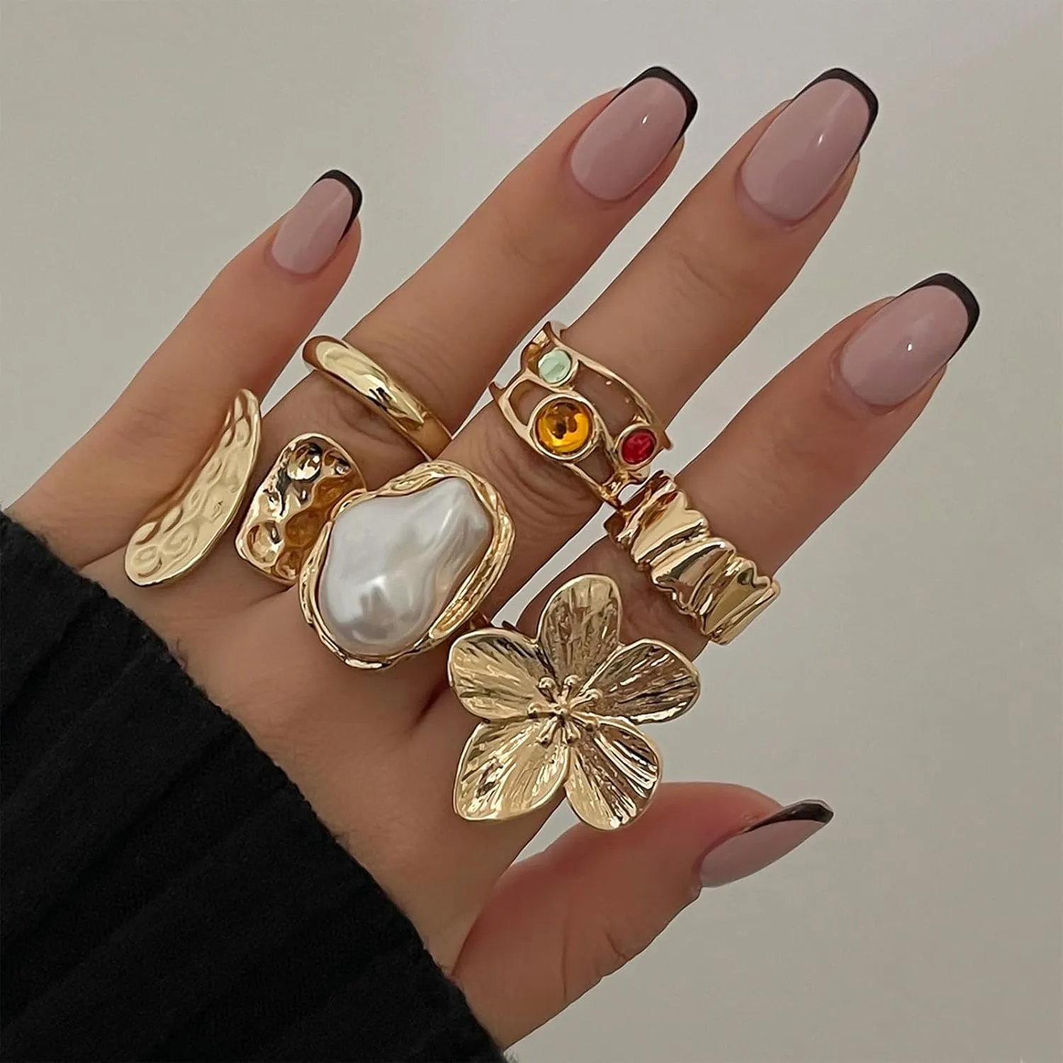Chunky Gold Rings for Women Non Tarnish Statement Flower Ring Baroque Pearl Stackable Rings Set 6Pcs Chunky Jewelry