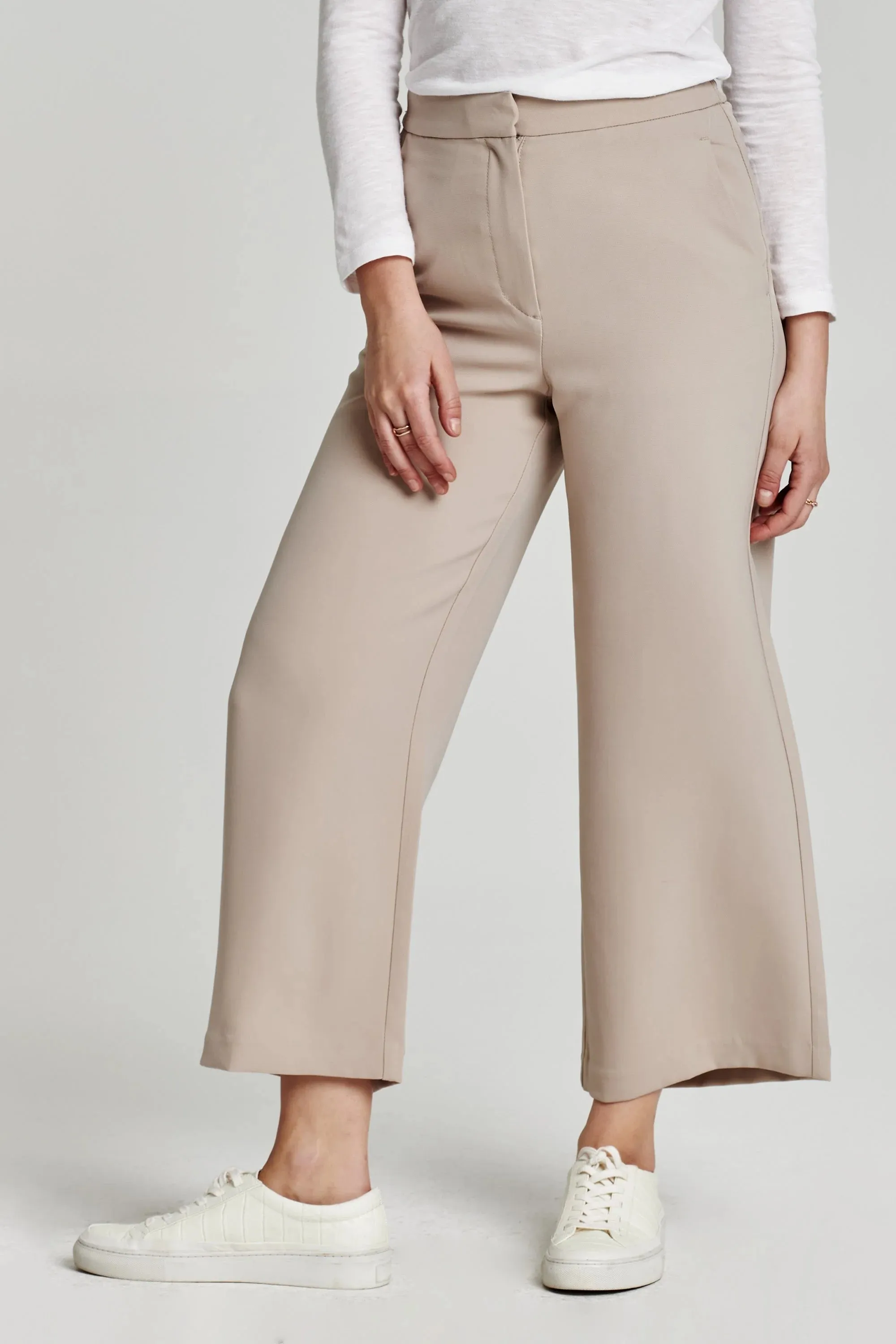 denali high rise wide leg crop pant