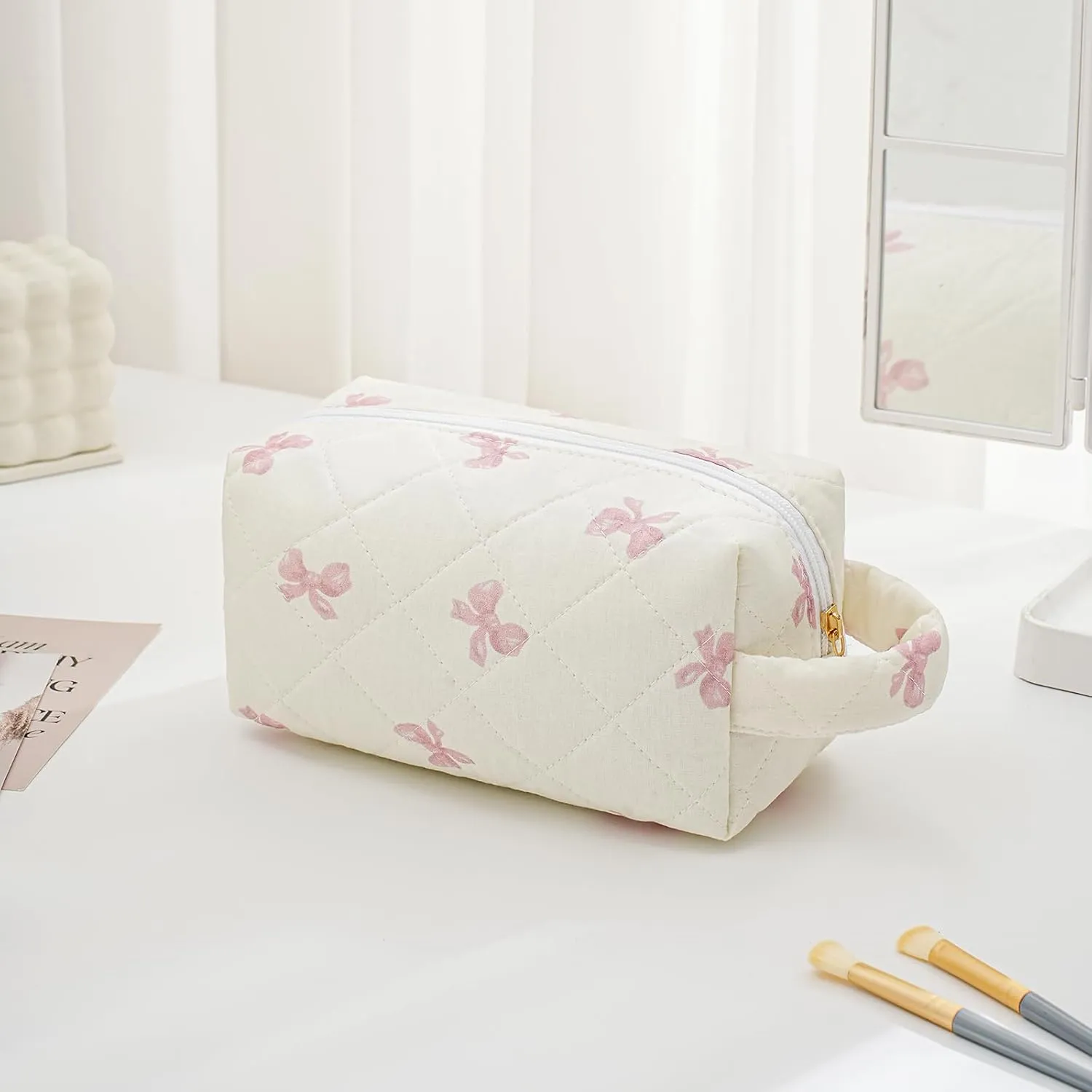 Gleyemor Cute Small Quilted Makeup Bag for Women, Floral Cotton Cosmetic Bag, Toiletry Pouch Travel Essentials Christmas Gifts (Pink Bowknot)