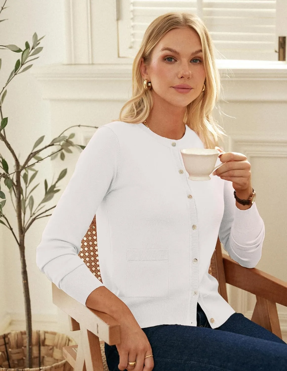 GRACE KARIN Women's Lightweight Cardigan Crew Neck Button Up Sweaters Long Sleeve Knit Cardigans with Pockets