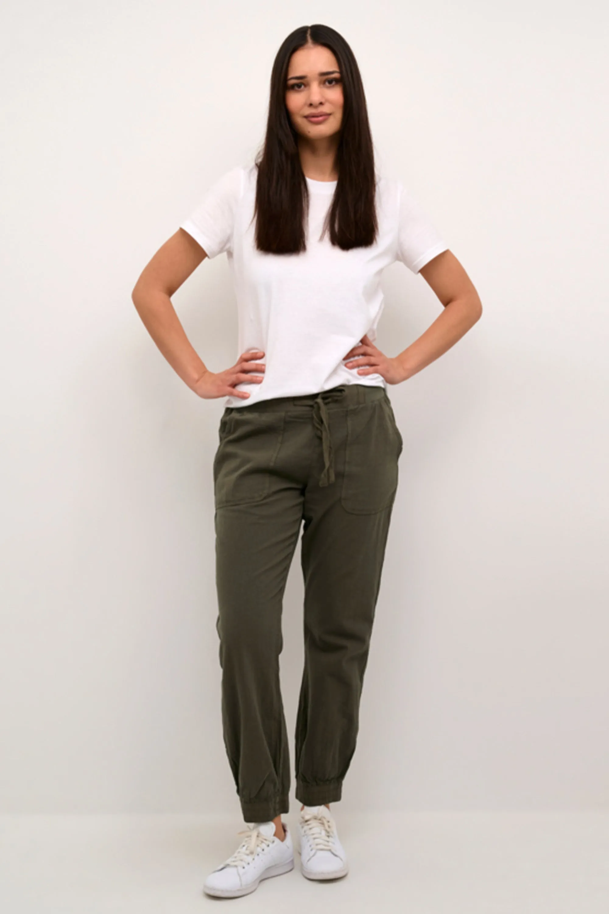 GRAPE LEAF JOGGER PANT