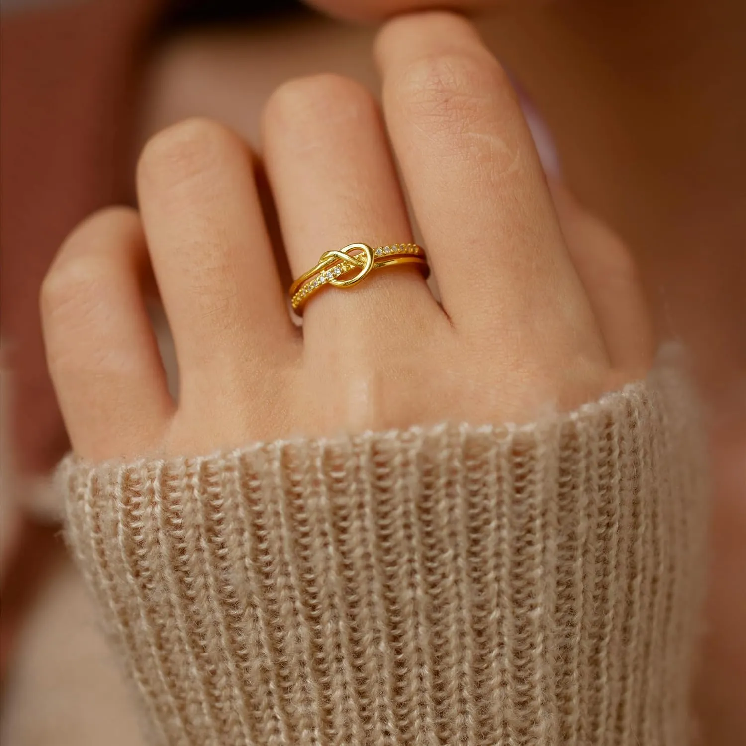 Heart Rings for Women Mother Daughter Friendship Knot Ring Promise Ring for Her 925 Sterling Silver 14K Gold Plated Cubic Zirconia Stackable Ring Purity Rings Birthday Graduation Gifts