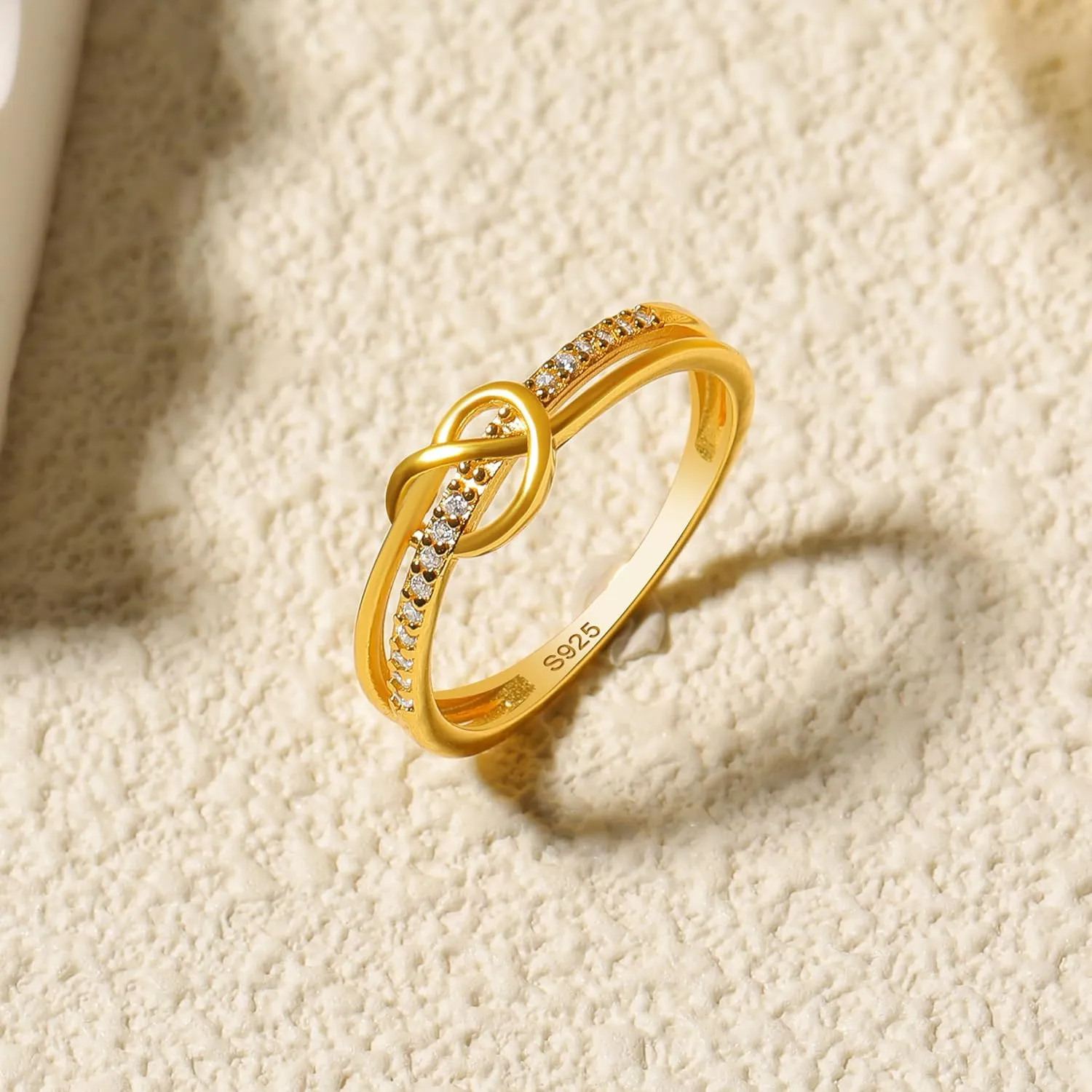 Heart Rings for Women Mother Daughter Friendship Knot Ring Promise Ring for Her 925 Sterling Silver 14K Gold Plated Cubic Zirconia Stackable Ring Purity Rings Birthday Graduation Gifts