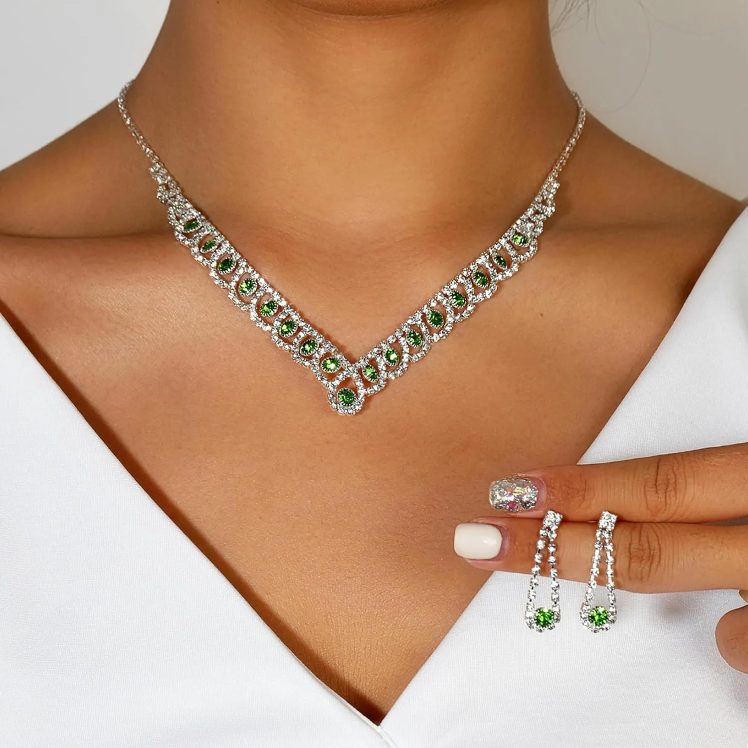 HUASAI Silver Jewelry Set Wedding Jewelry Sets for Brides Bridesmaid Crystal Necklace and Earrings Set Formal Prom Accessories for Wedding Day Costume Jewelry for Women