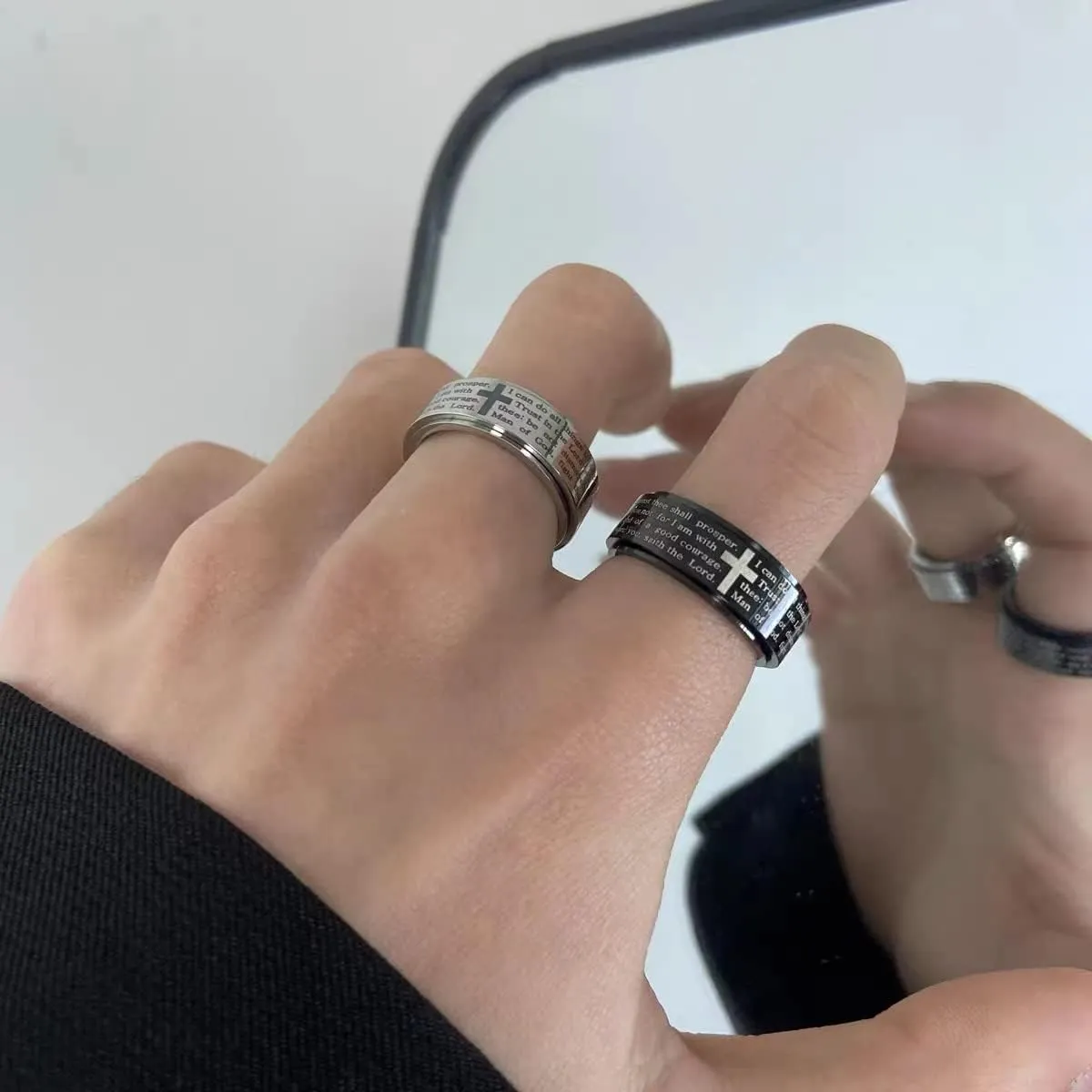 Inspirational Bible Verses Rotatable Cross Faith Crucifix Chunky Band Ring for Men Women Stainless Steel Anti Anxiety Stress Relief Spinner Fidget Rings Statement Ring Dad Boyfriend Son Prayers Christmas New Year Party Gifts