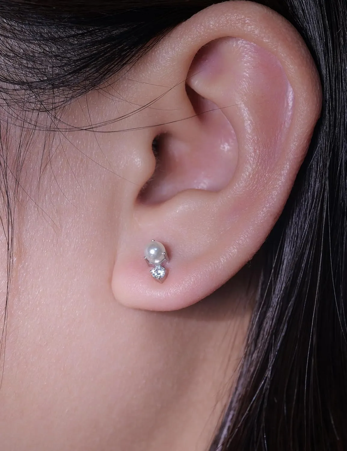 limerencia Hypoallergenic G23 Implant Grade Titanium Screw Back Earrings Tragus 20G Helix F136 Piercing Post for Sensitive Ears Cartilage