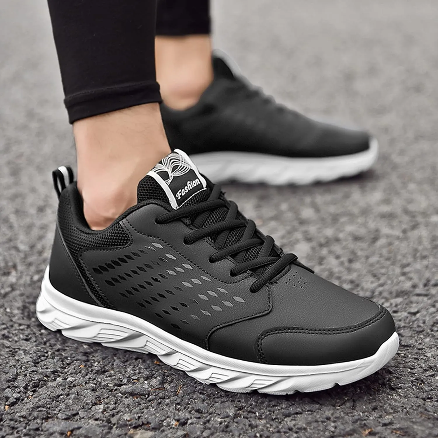 Mens Shoes Casual Leather Lace Up Solid Color Casual Fashion Simple Shoes Running Reserved Footwear Mens Sneaker