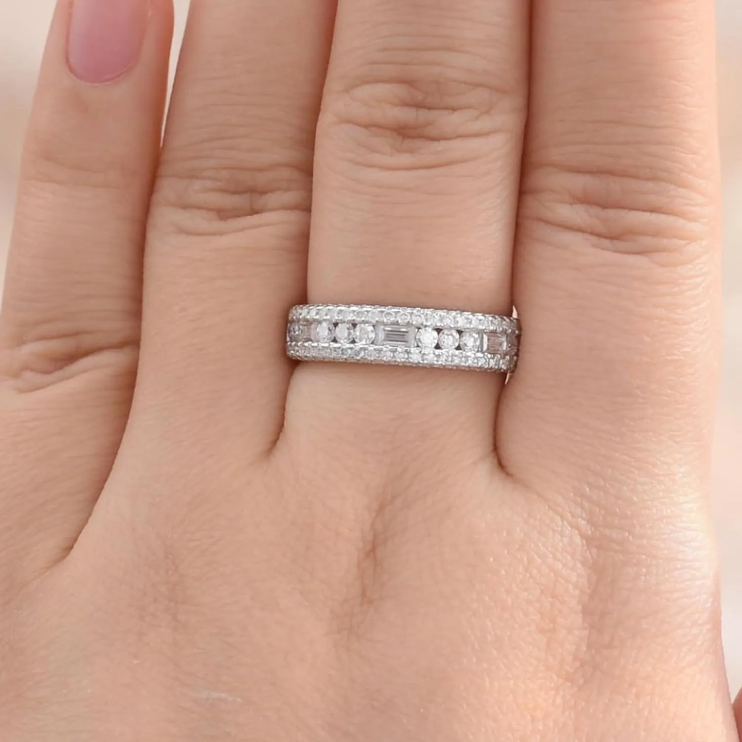 Newshe Jewellery Moissanite Rings for Women 925 Sterling Silver Wedding Bands Pave Emerald Eternity Band Ring Size 5-13