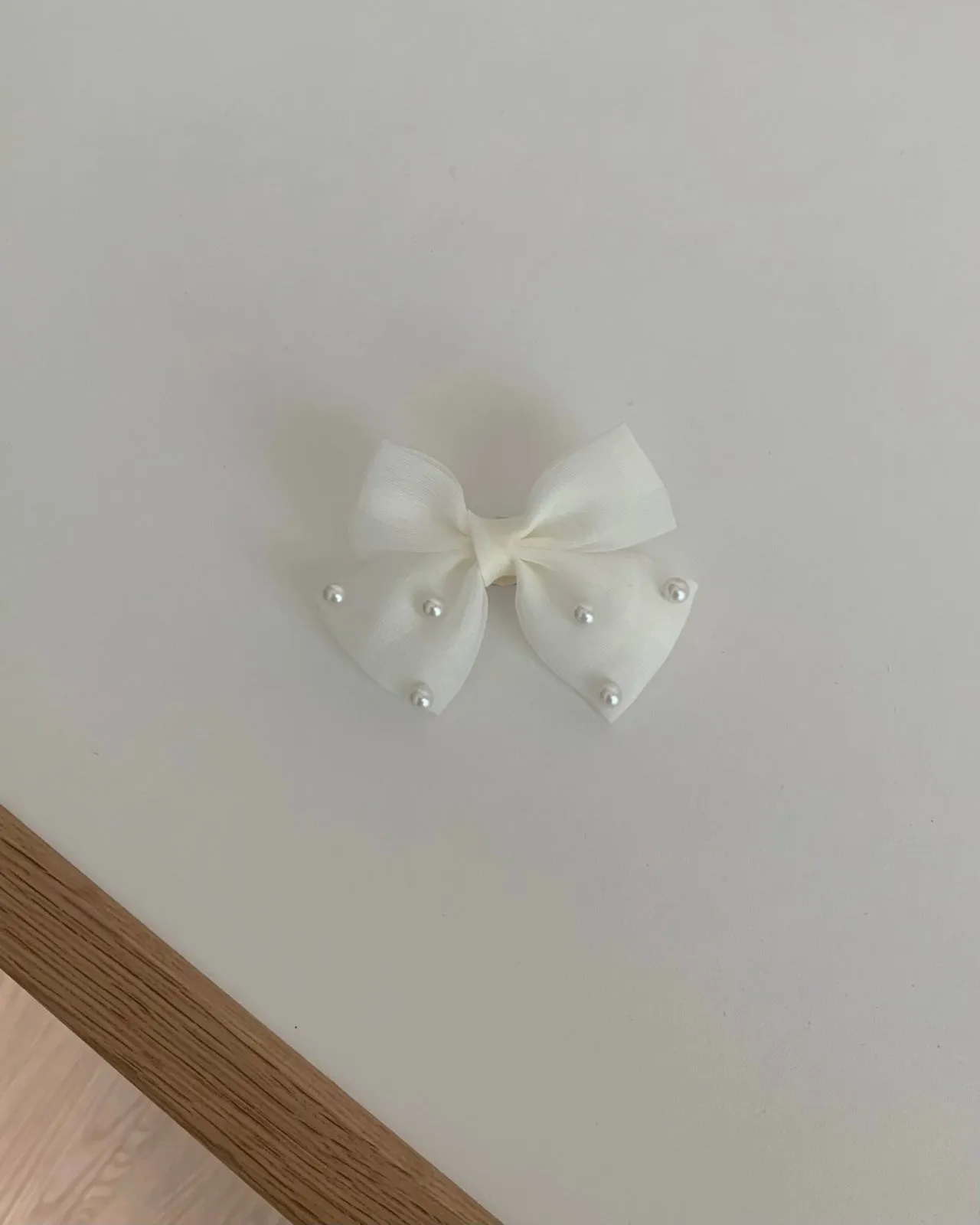 Pearl Bow Sandal Charm (Single Piece)