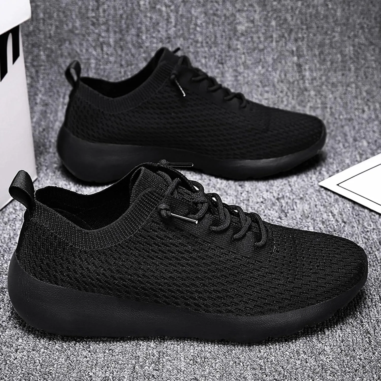 Slip on Shoes for Men Skate Shoes for Men Casual Hands Free Mens Running Sneakers Men's Casual Shoe Fashion Sneaker New