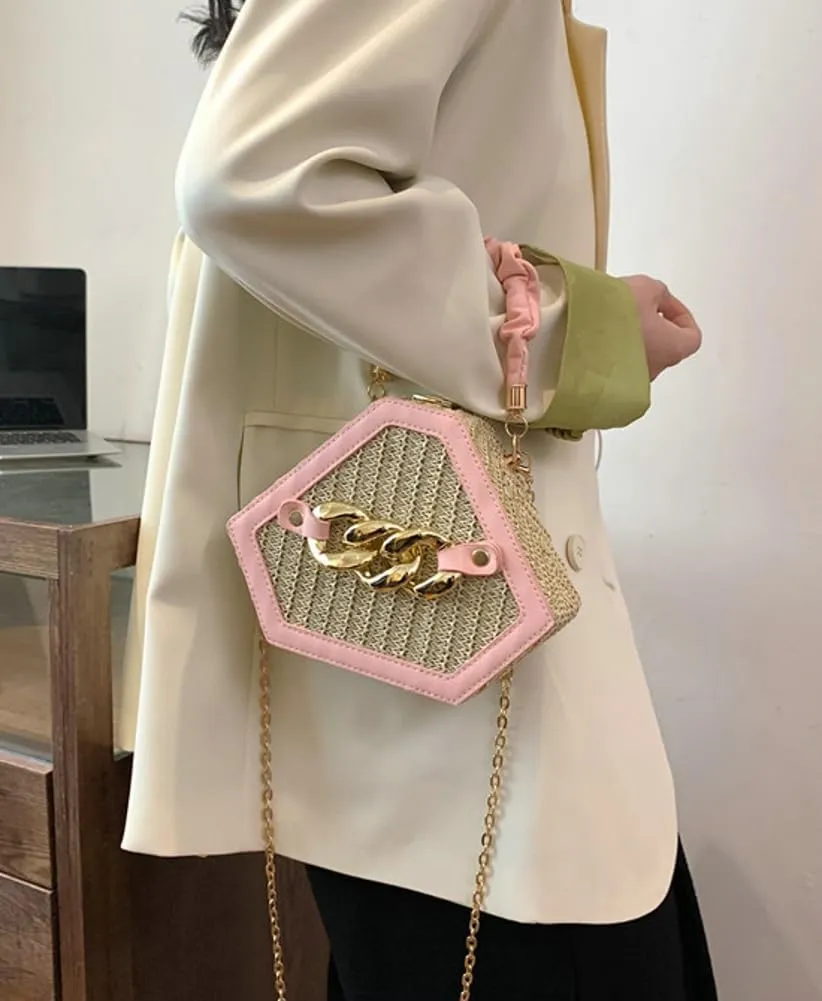 Women Straw Purse Clutch Shoulder Bag Woven Diamond Bag Hobo Crossbody Bag Chic Tote Bag Small Beach Handbag with Chain Strap