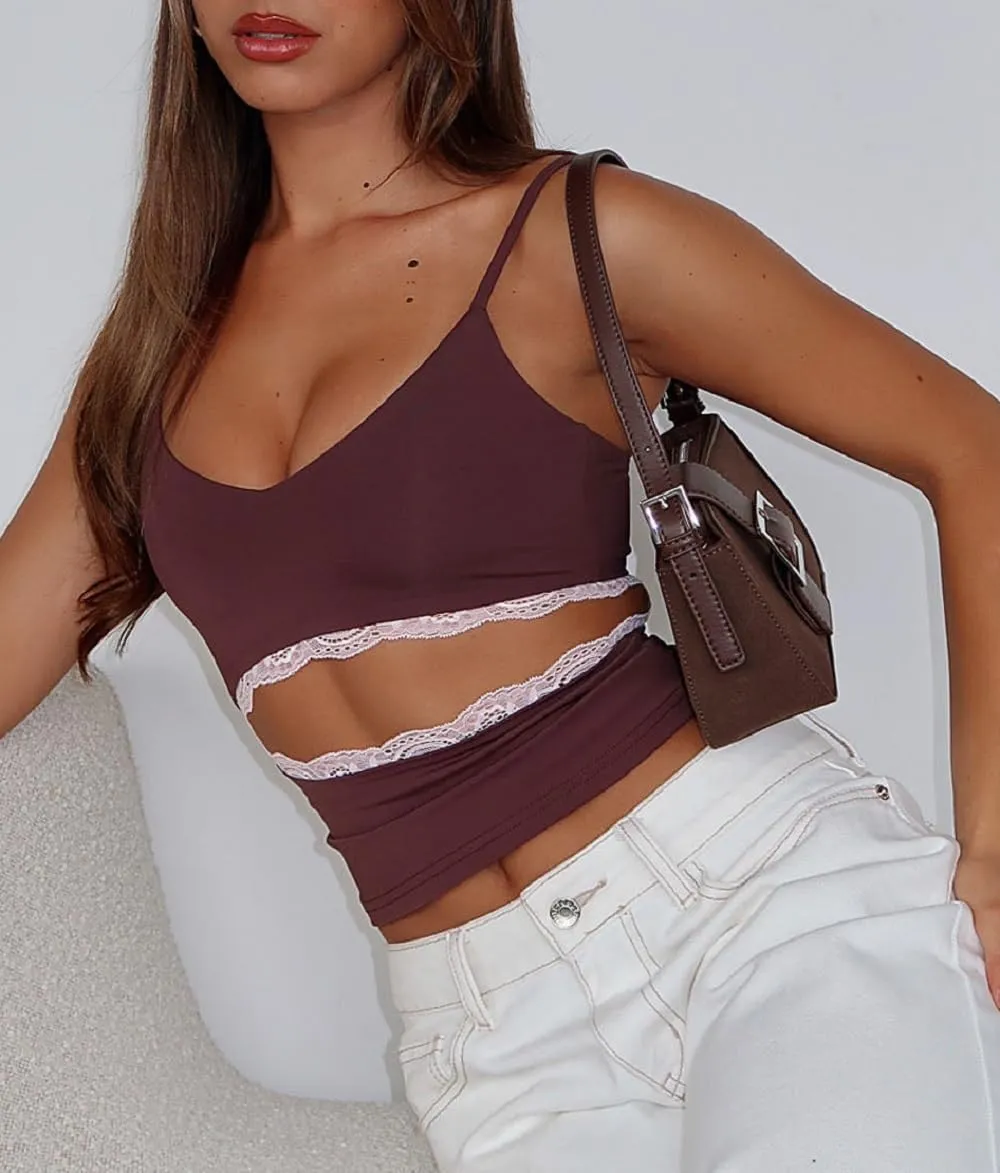 Women Y2k Lace Trim Tank Top Sleeveless V Neck Crop Cami Top Lace Spaghetti Strap Tank Tops Sexy Going Out Camisoles
