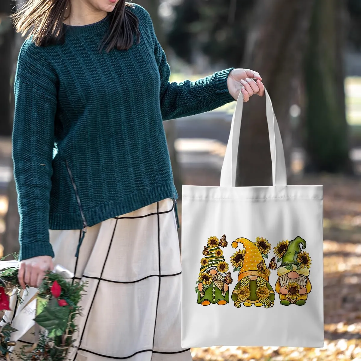 ZHAMEN Gnomes Gifts for Women - Funny Thanksgiving Pumpkin Christmas Halloween Sunflower Tote Bag